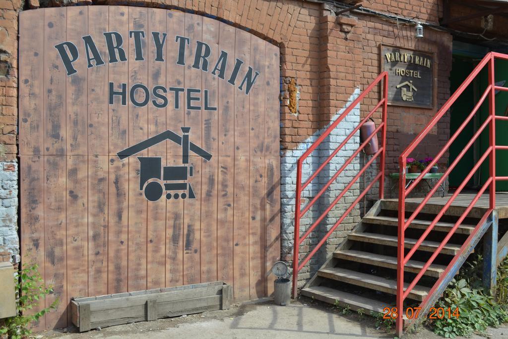 Party Train Hostel Petrohrad Exteriér fotografie