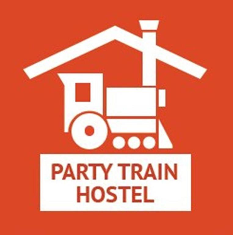 Party Train Hostel Petrohrad Exteriér fotografie